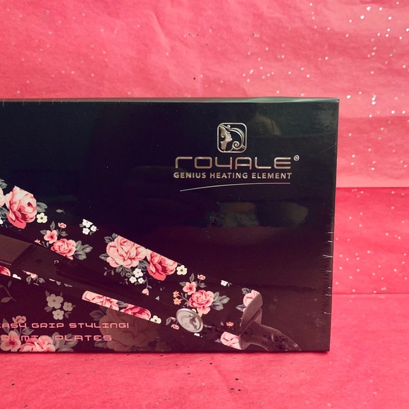 **SOLD** Royale Ceramic Straightener w/Shoe Holder - Picture 4 of 8